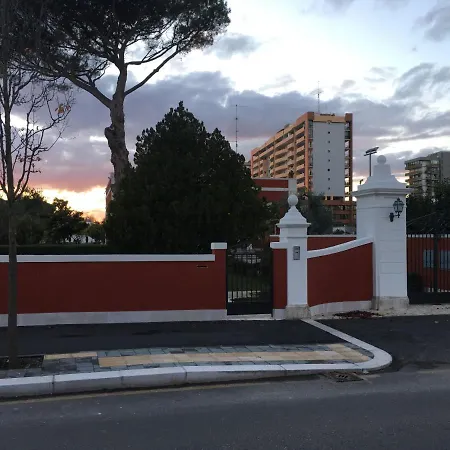 Executive L'orangerie Bb Pensjonat 3*