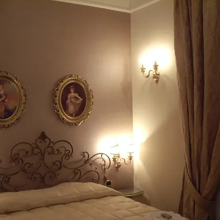 Executive L'orangerie Bb 3*